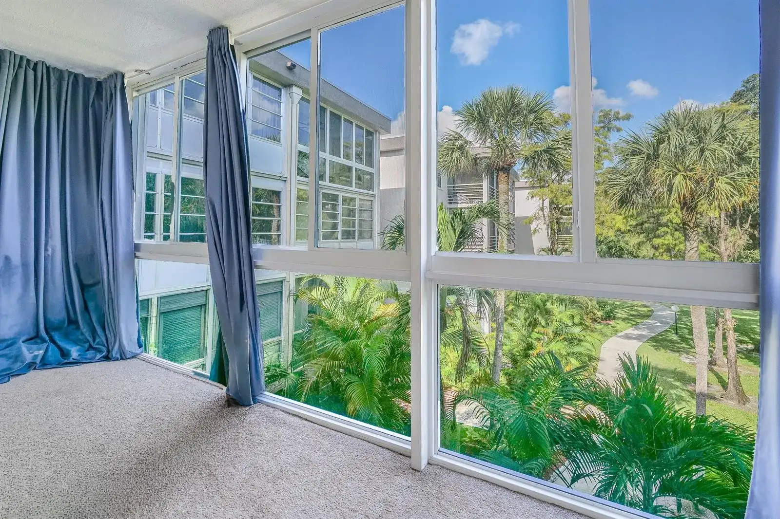 4851 NW 26th Court # 336, Lauderdale Lakes FL 33313 photo 2