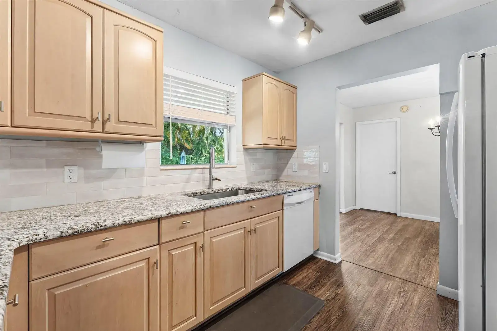 11592 Ficus Street, Palm Beach Gardens FL 33410 photo 4