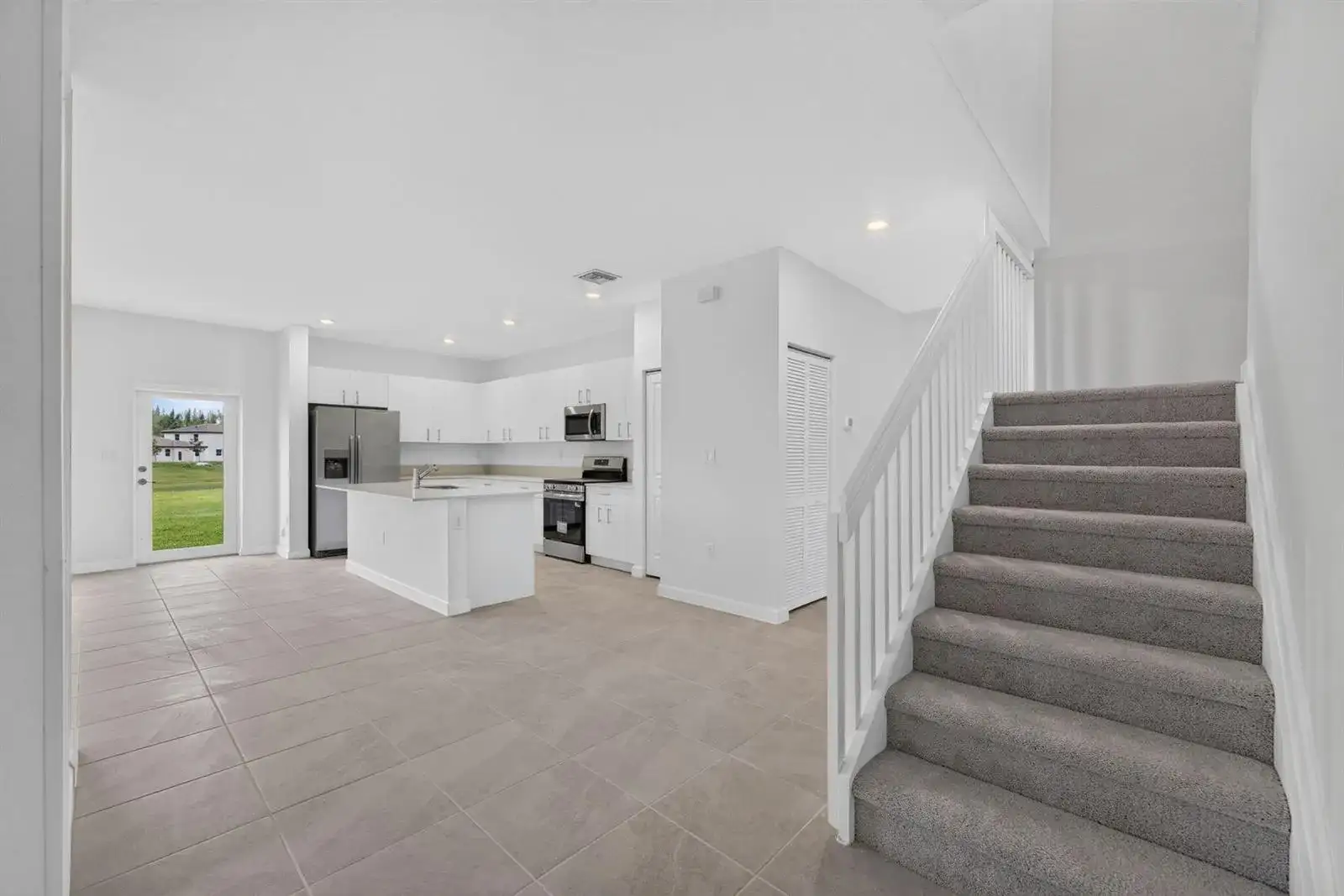 2444 SE 29th Drive # A, Homestead FL 33035 photo 4