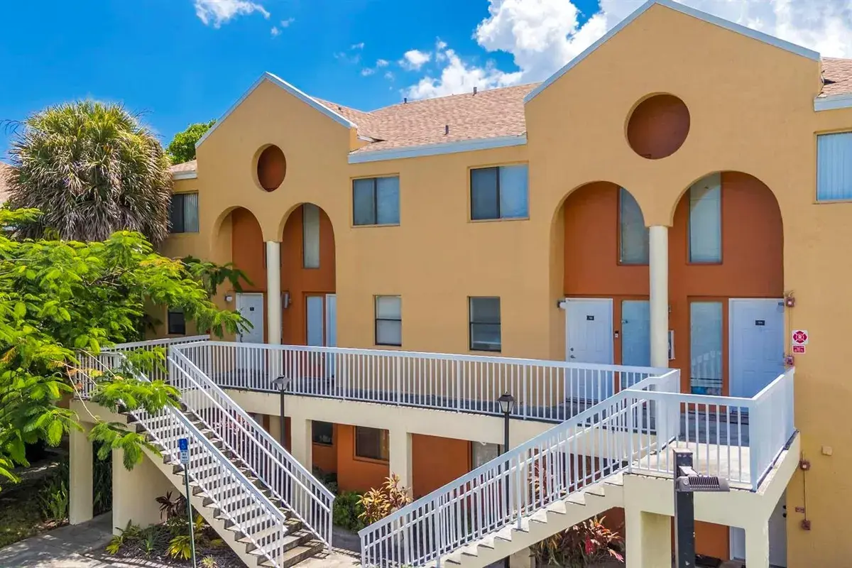5200 NW 31ST Avenue # 96, Fort Lauderdale FL 33309