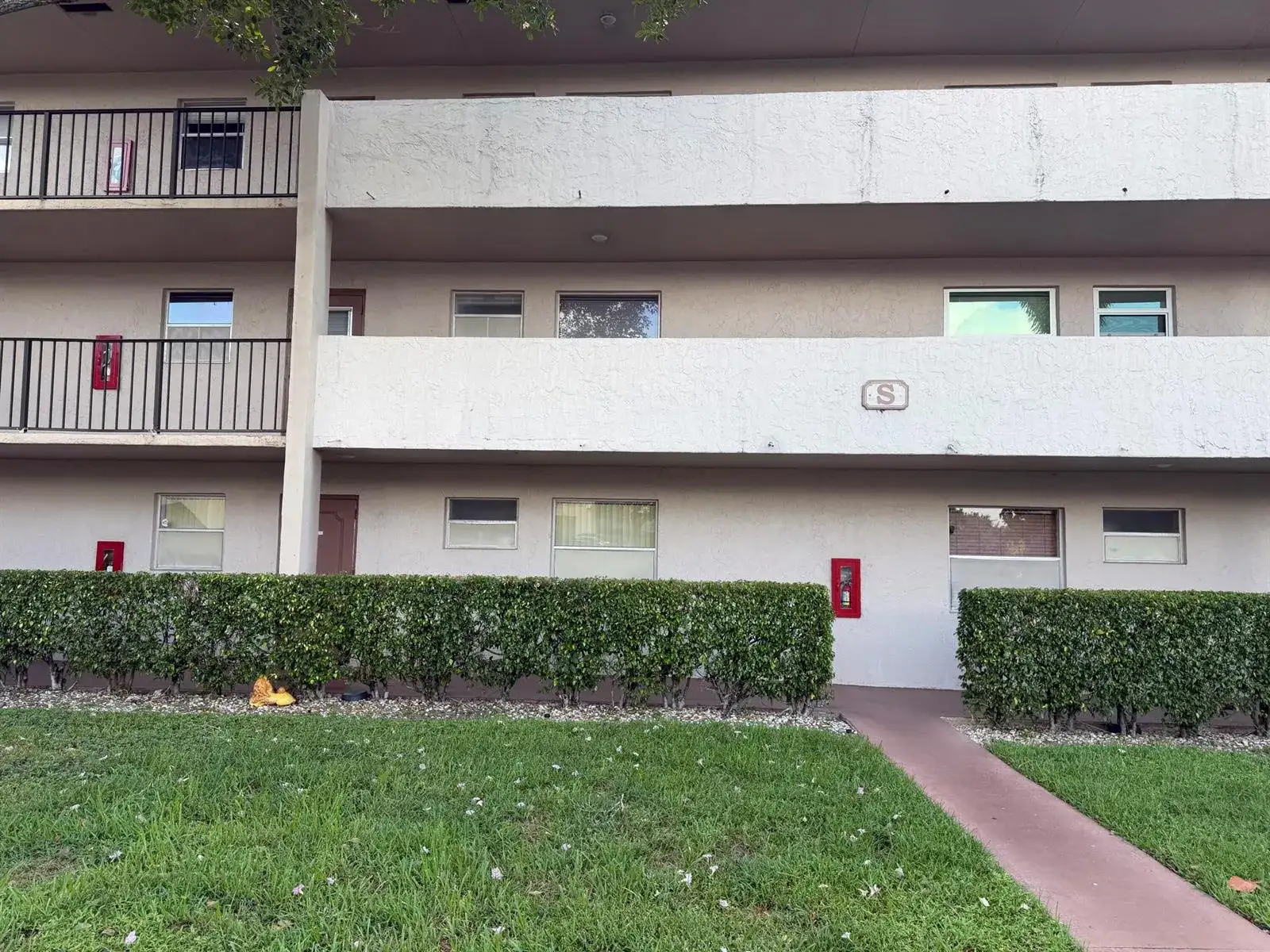 8301 Sands Point Boulevard # S103, Tamarac FL 33321 photo 2