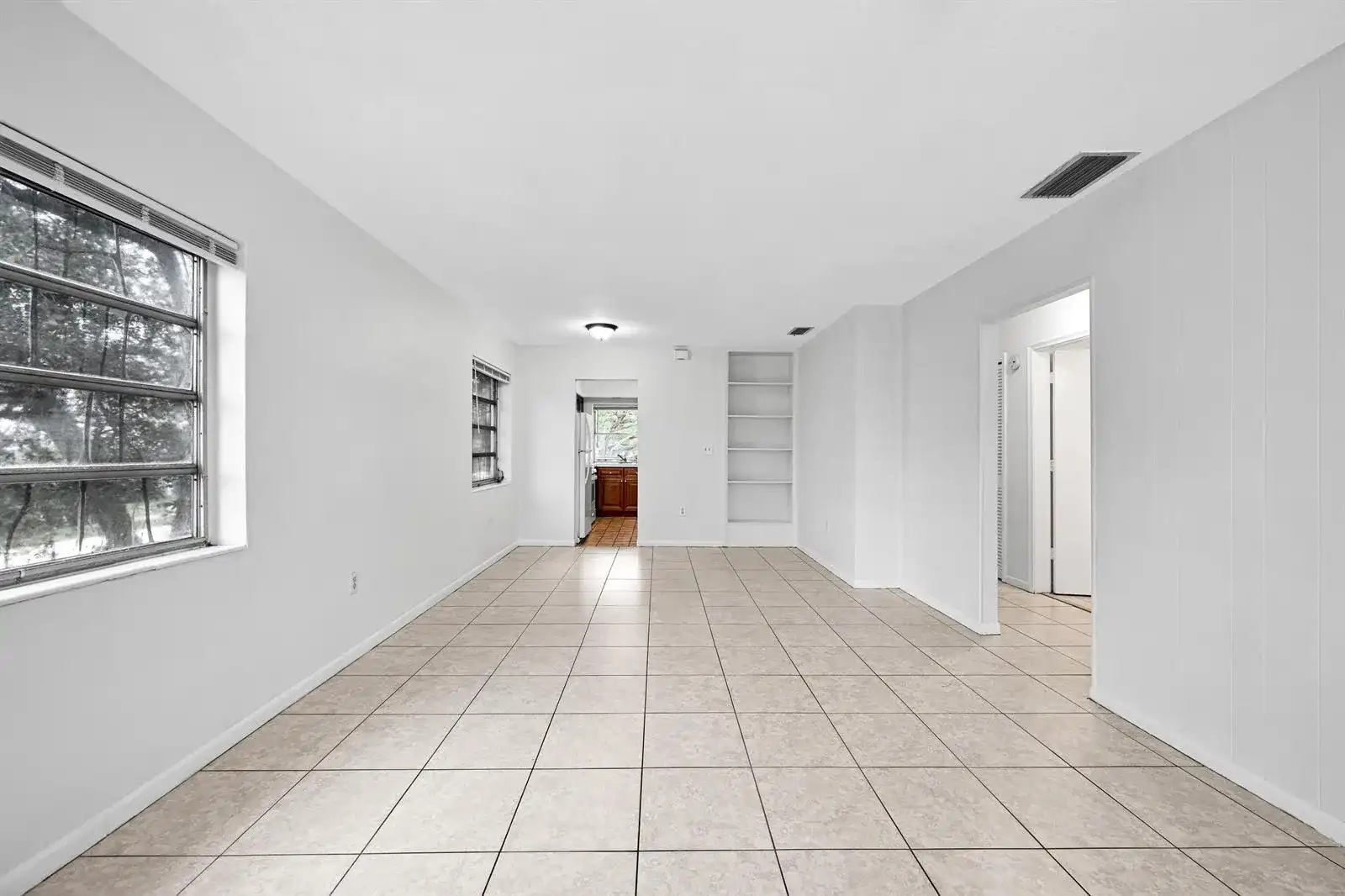 199 SW 15th Street # 3, Boca Raton FL 33432