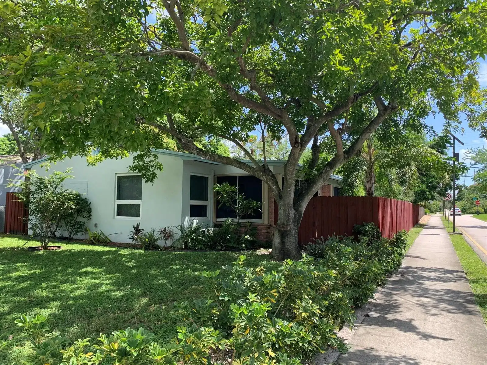 1500 NW 5TH Avenue, Fort Lauderdale FL 33311