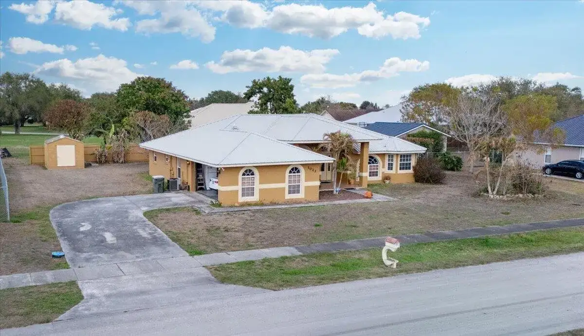 1023 Caribbean Avenue, Clewiston FL 33440 photo 4