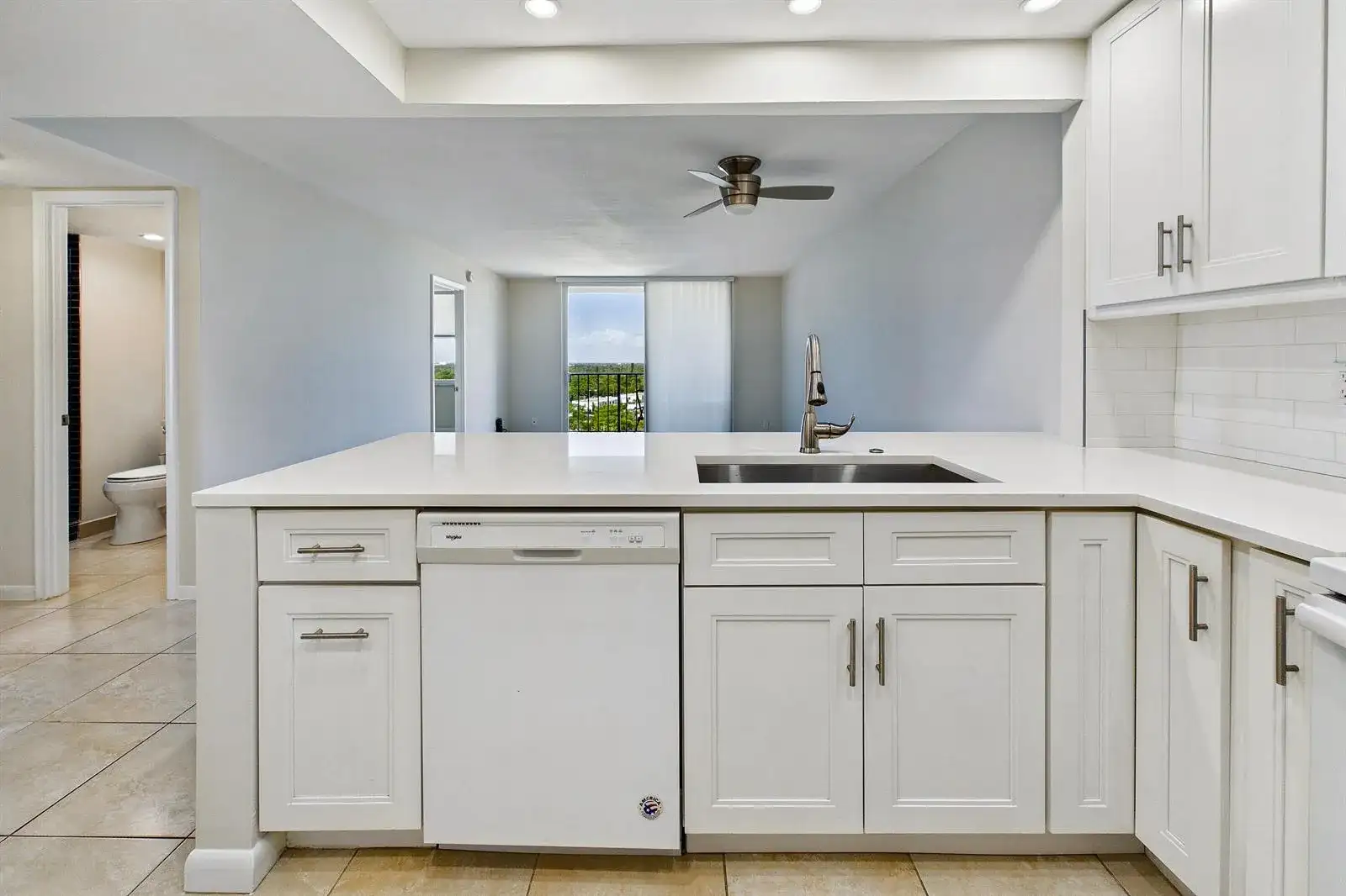 1800 N ANDREWS Avenue N # 12G, Fort Lauderdale FL 33311 photo 5