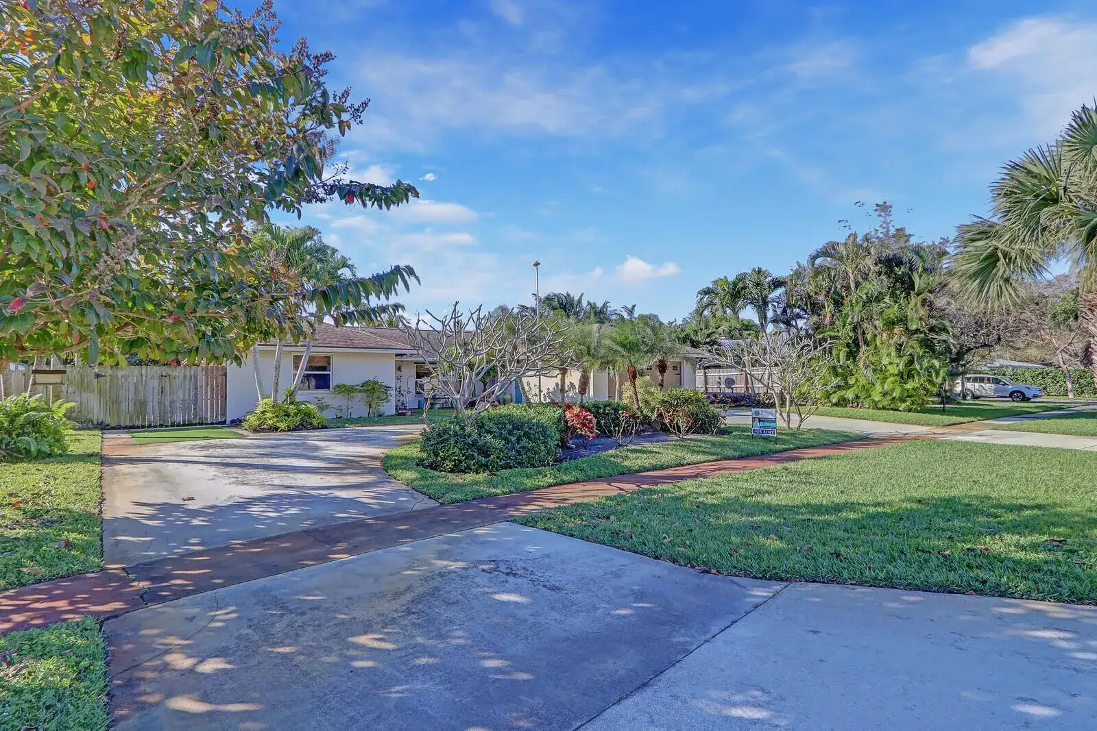 5140 LAIRD Lane, Jupiter FL 33458 photo 2