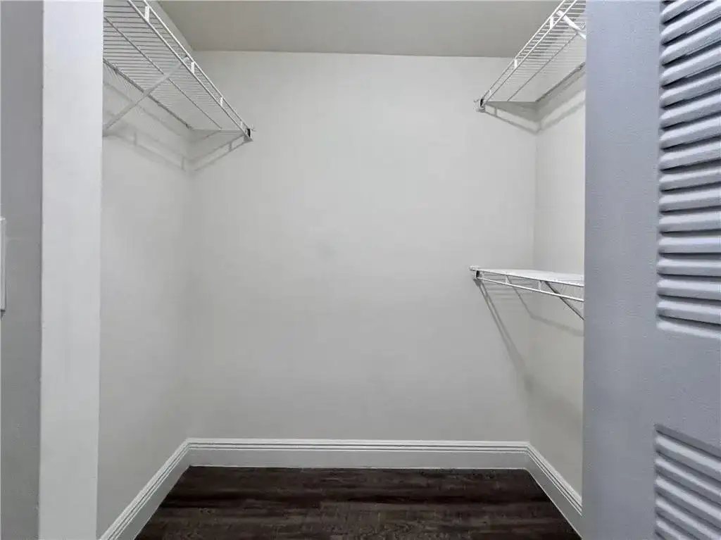 18335 NW 68 Avenue # 226, Hialeah FL 33015 photo 4