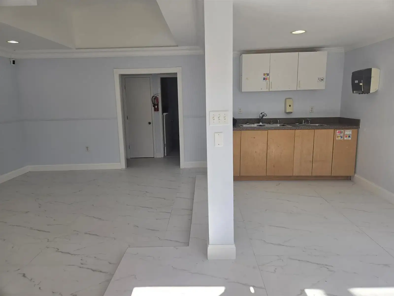 1100 NE 23RD Drive, Wilton Manors FL 33305 photo 3