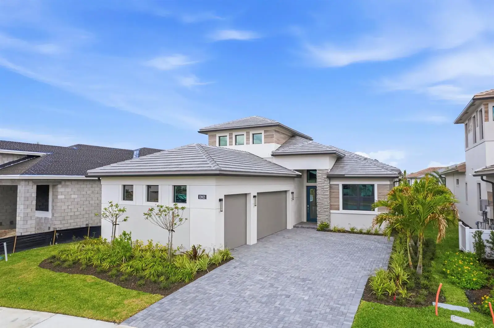 13921 Vivant Drive, Palm Beach Gardens FL 33412