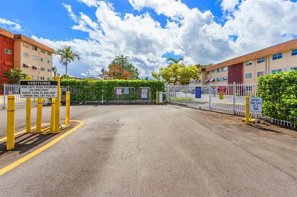 5300 Washington Street # P131, Hollywood FL 33021 photo 3