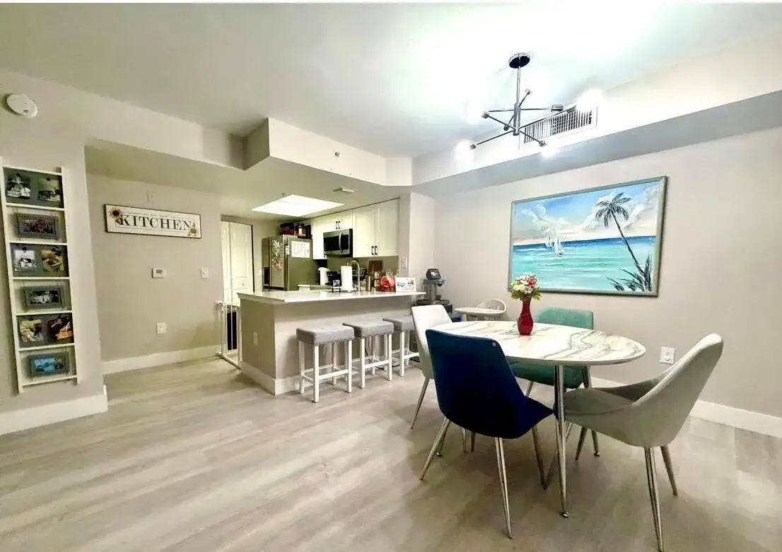 5550 Wiles Road Unit 105, Coconut Creek FL 33073 photo 2