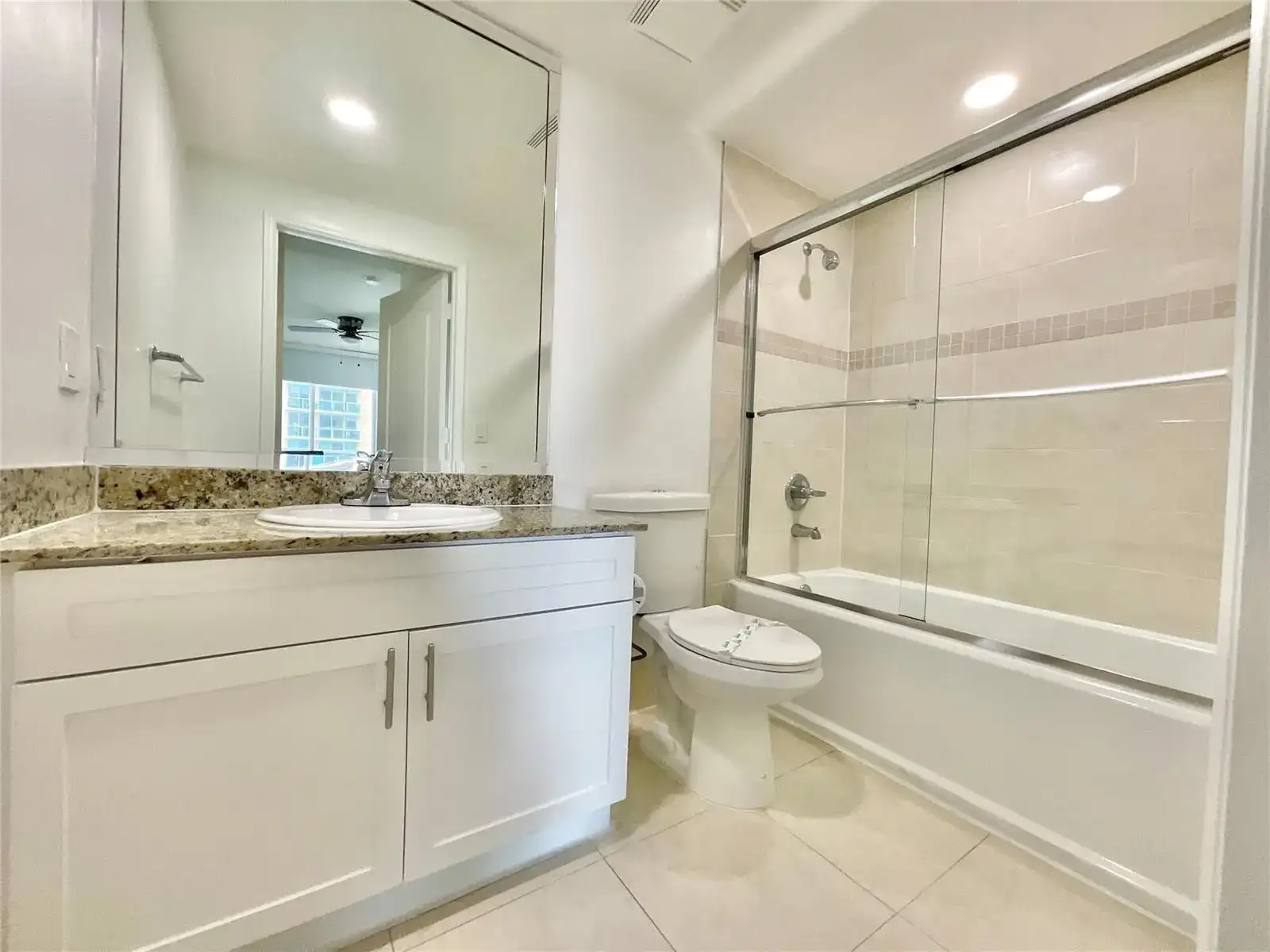 16900 N Bay Road # 1011, Sunny Isles Beach FL 33160 photo 4