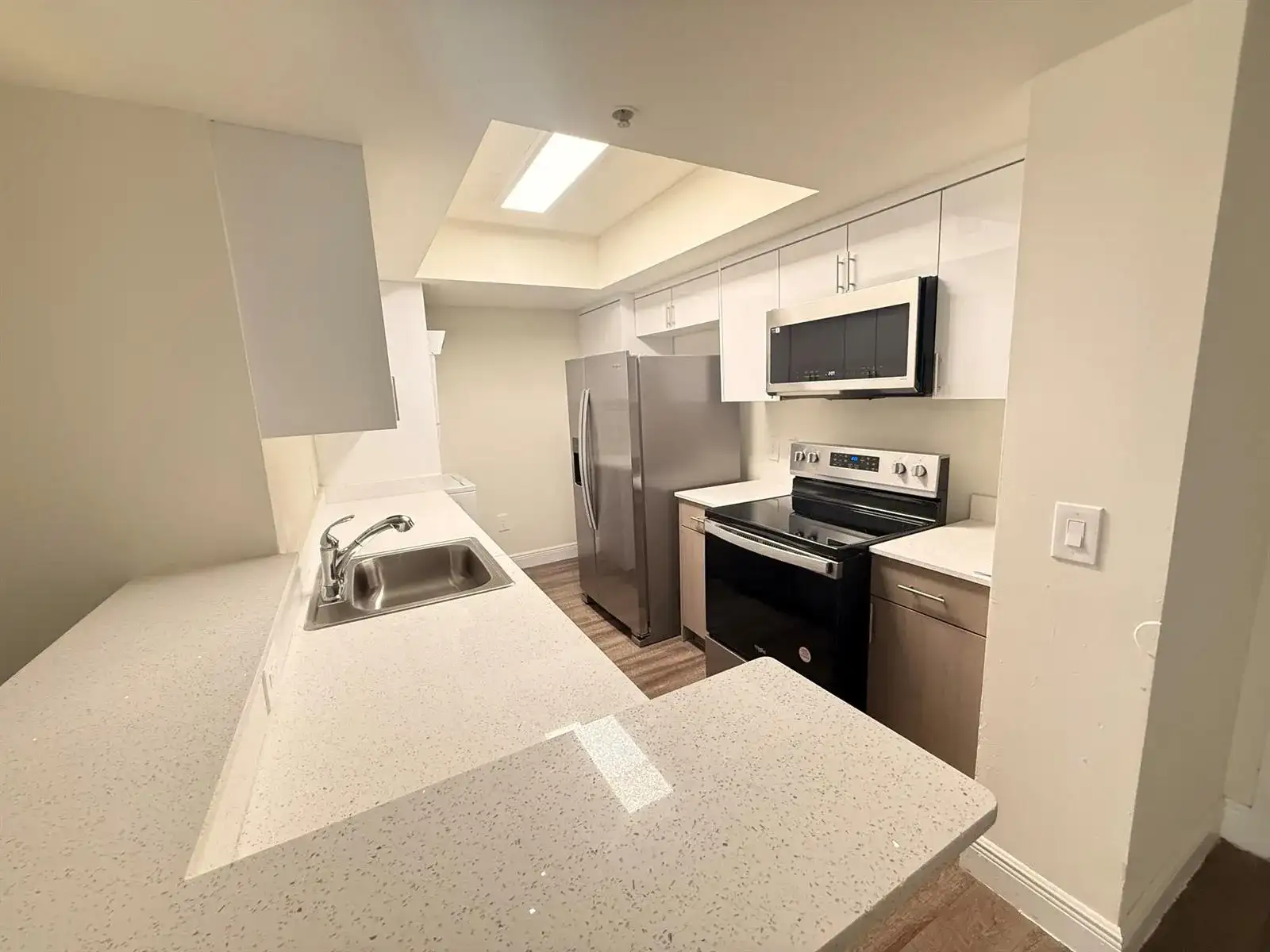 16900 N Bay Road # 2303, Sunny Isles Beach FL 33160 photo 2