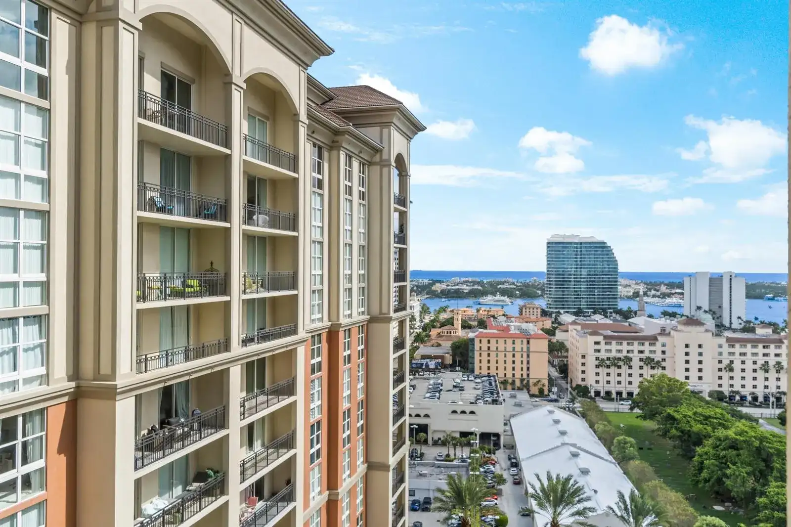 550 OKEECHOBEE Boulevard # 1118, West Palm Beach FL 33401 photo 4