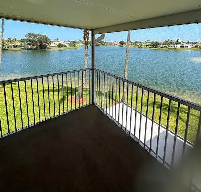 7780 STONE HARBOUR Drive # 4, Lake Worth FL 33467 photo 4