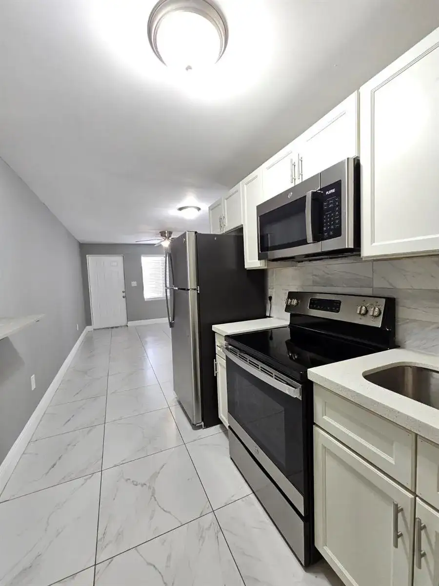 933 W 7th Street # A, Riviera Beach FL 33404 photo 5