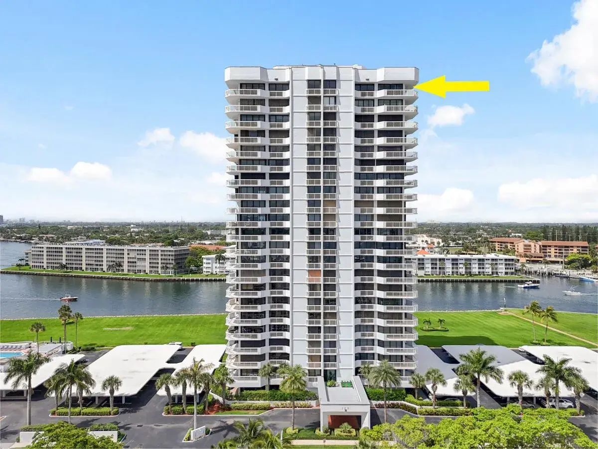 123 LAKESHORE Drive, North Palm Beach FL 33408