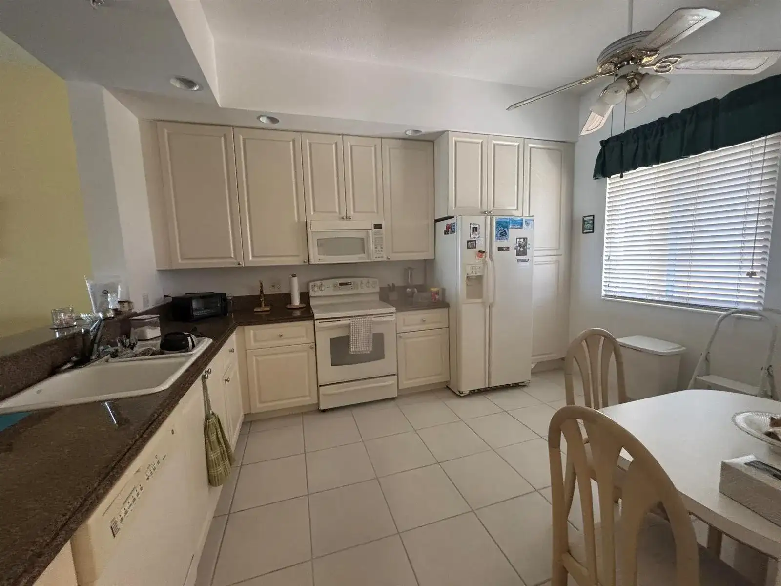 15 HARBOUR ISLE Drive W, Fort Pierce FL 34949 photo 2