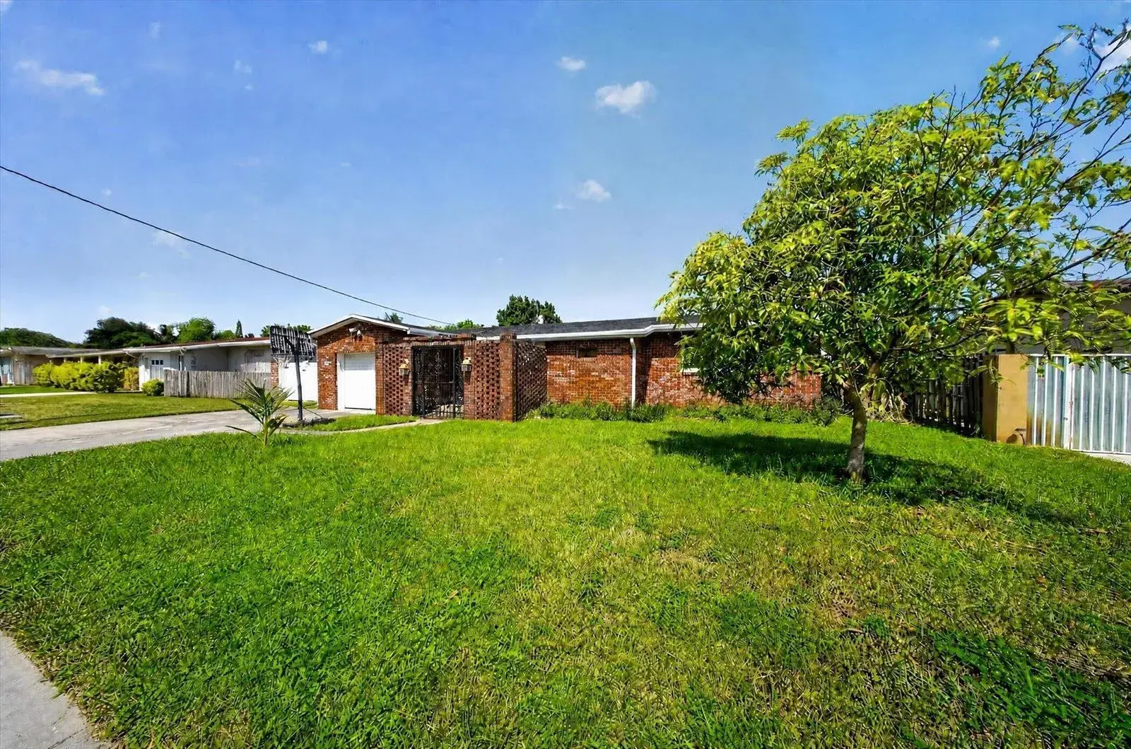 2251 SW 67TH Way NE, Miramar FL 33023