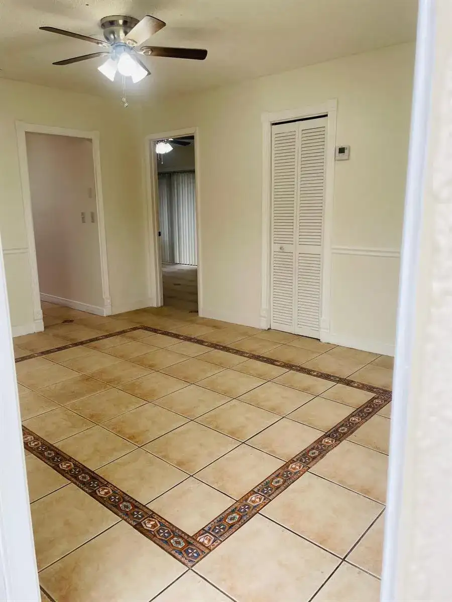 5318 Garden Hills Circle, West Palm Beach FL 33415 photo 3