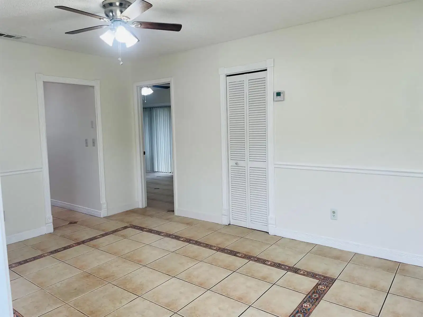 5318 Garden Hills Circle, West Palm Beach FL 33415 photo 4