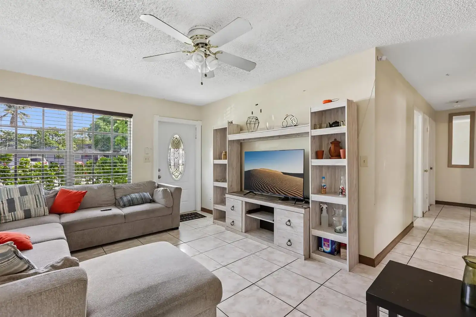 6444 SW 20TH Court, Miramar FL 33023 photo 2