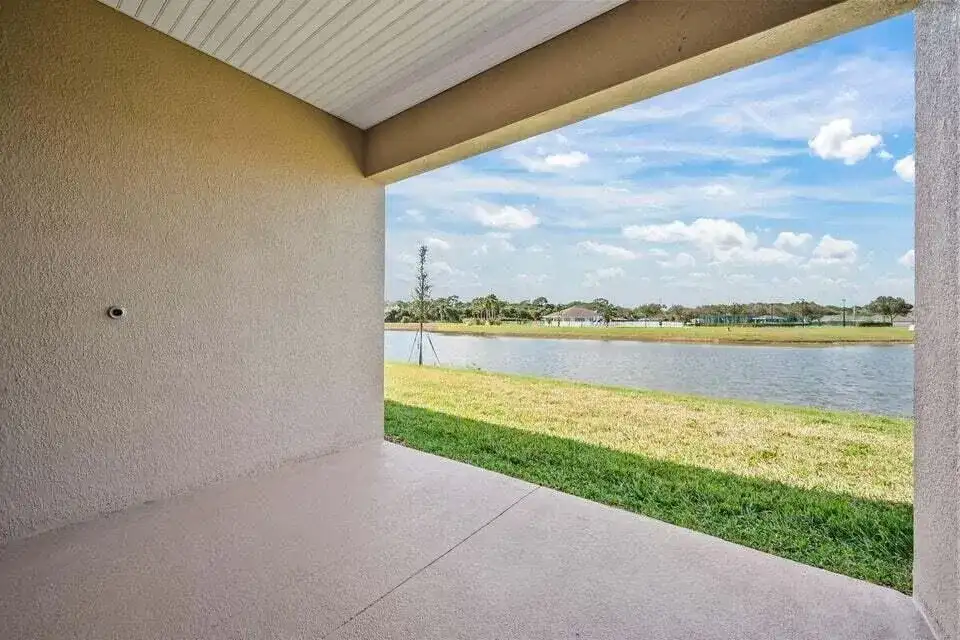 8604 NW GIOVANNI Avenue # 4, Fort Pierce FL 34951 photo 2