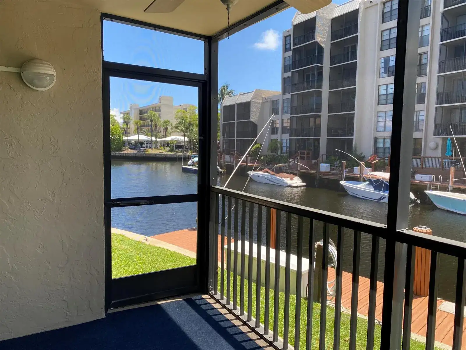2 Royal Palm Way # 101, Boca Raton FL 33432 photo 3