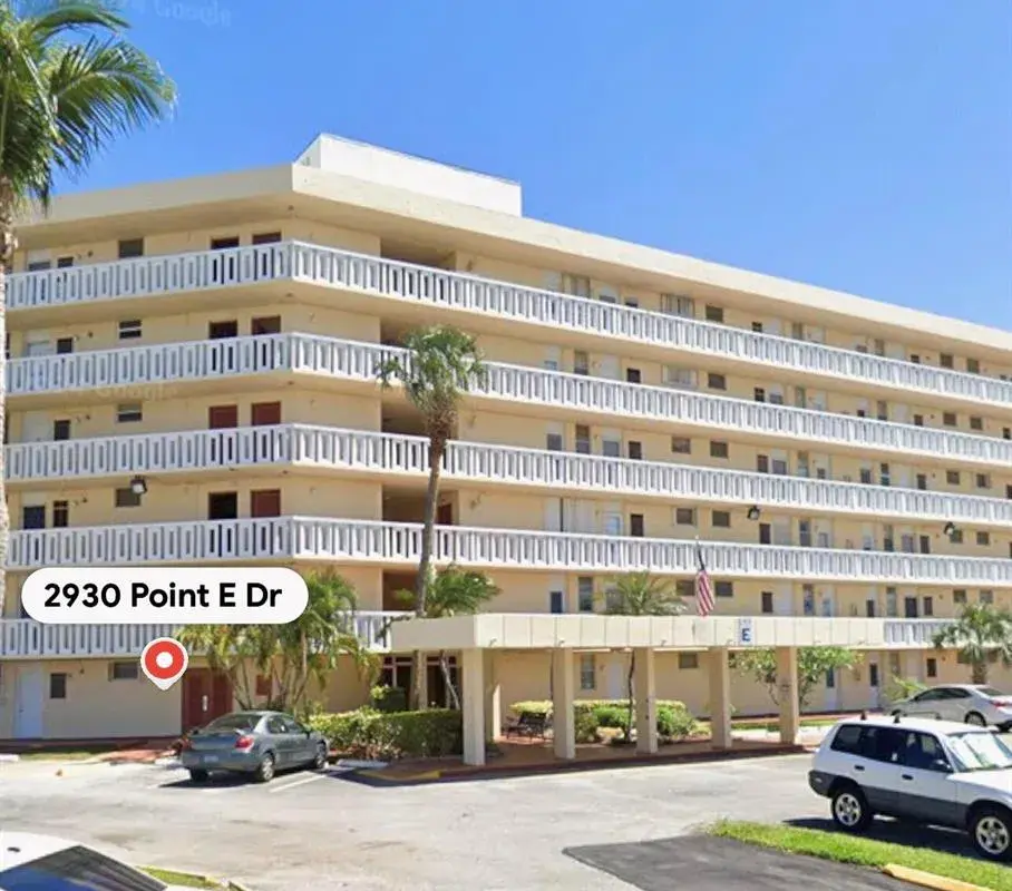 2930 POINT EAST Drive # E203, Aventura FL 33160