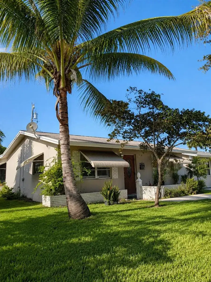 2603 NW 54TH Street, Tamarac FL 33309 photo 3