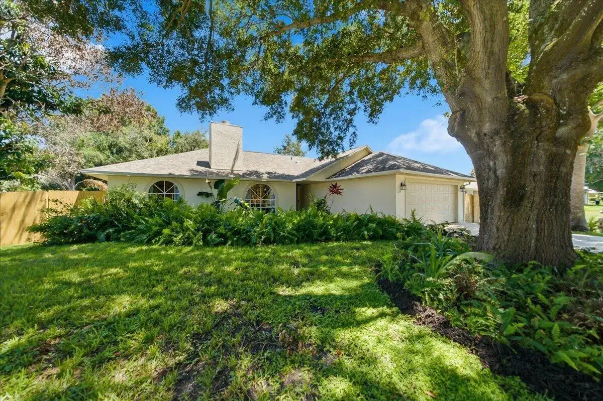 725 WENTWORTH Street, Sebastian FL 32958 photo 3