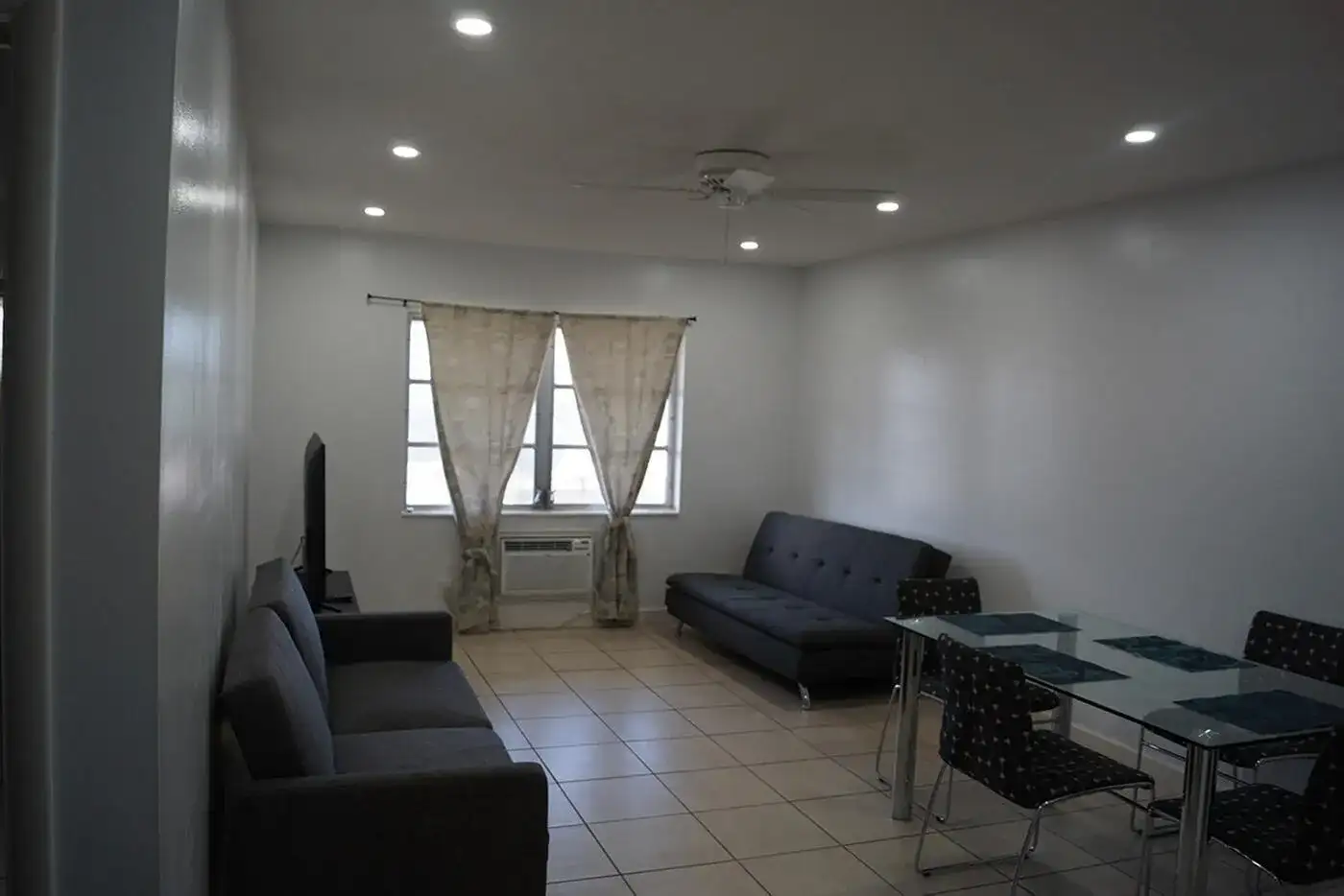 1250 E SAMPLE Road # 303, Pompano Beach FL 33064 photo 3