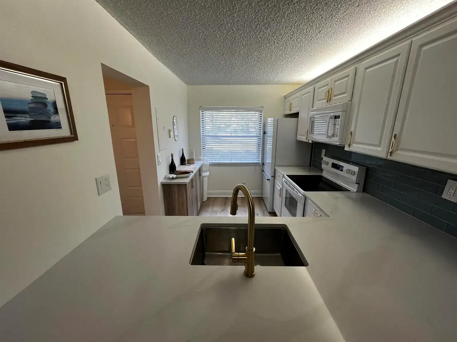 12830 Briarlake Drive # 103, Palm Beach Gardens FL 33418 photo 4