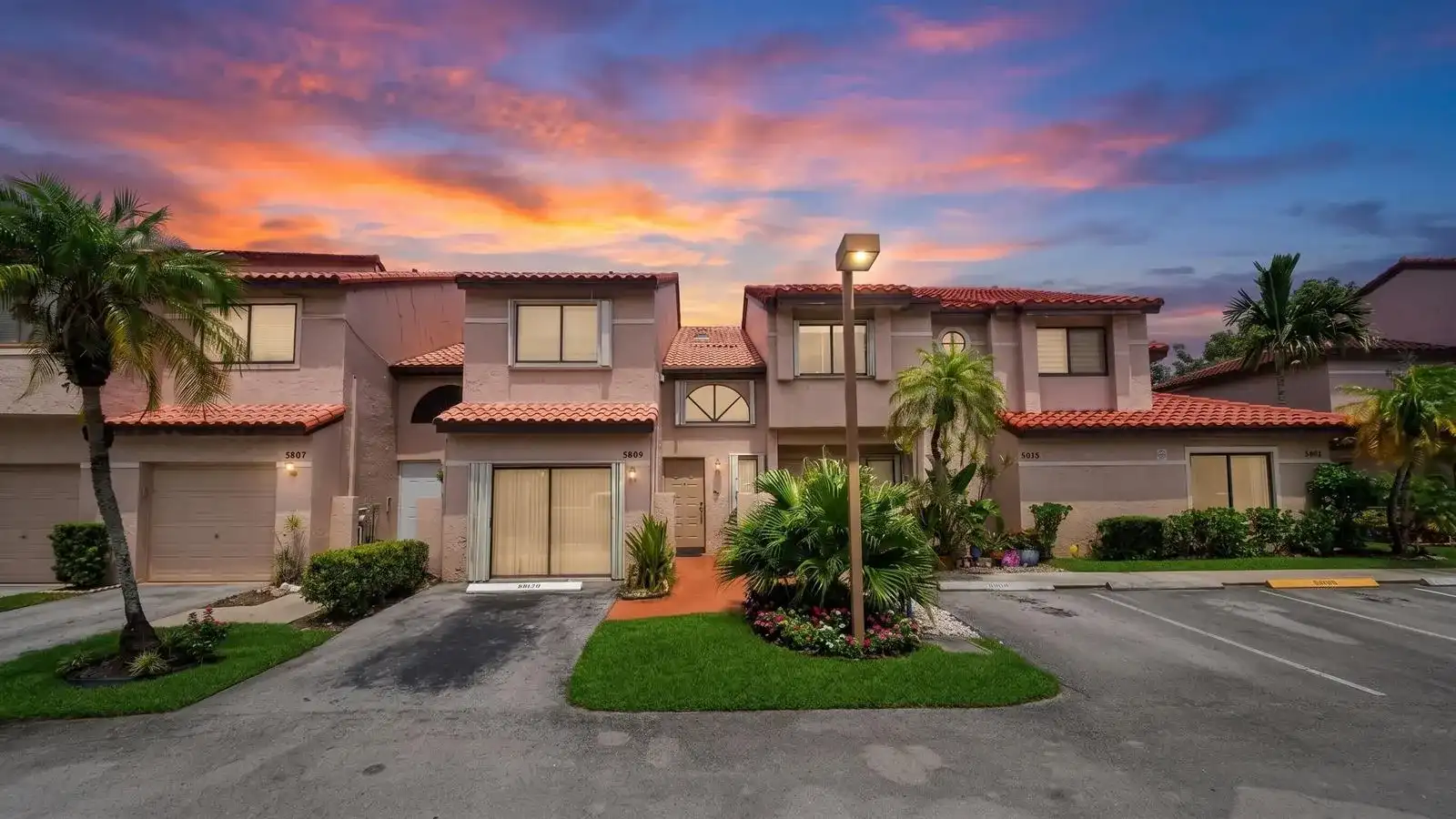 3605 INVERRARY Boulevard W, Lauderhill FL 33319
