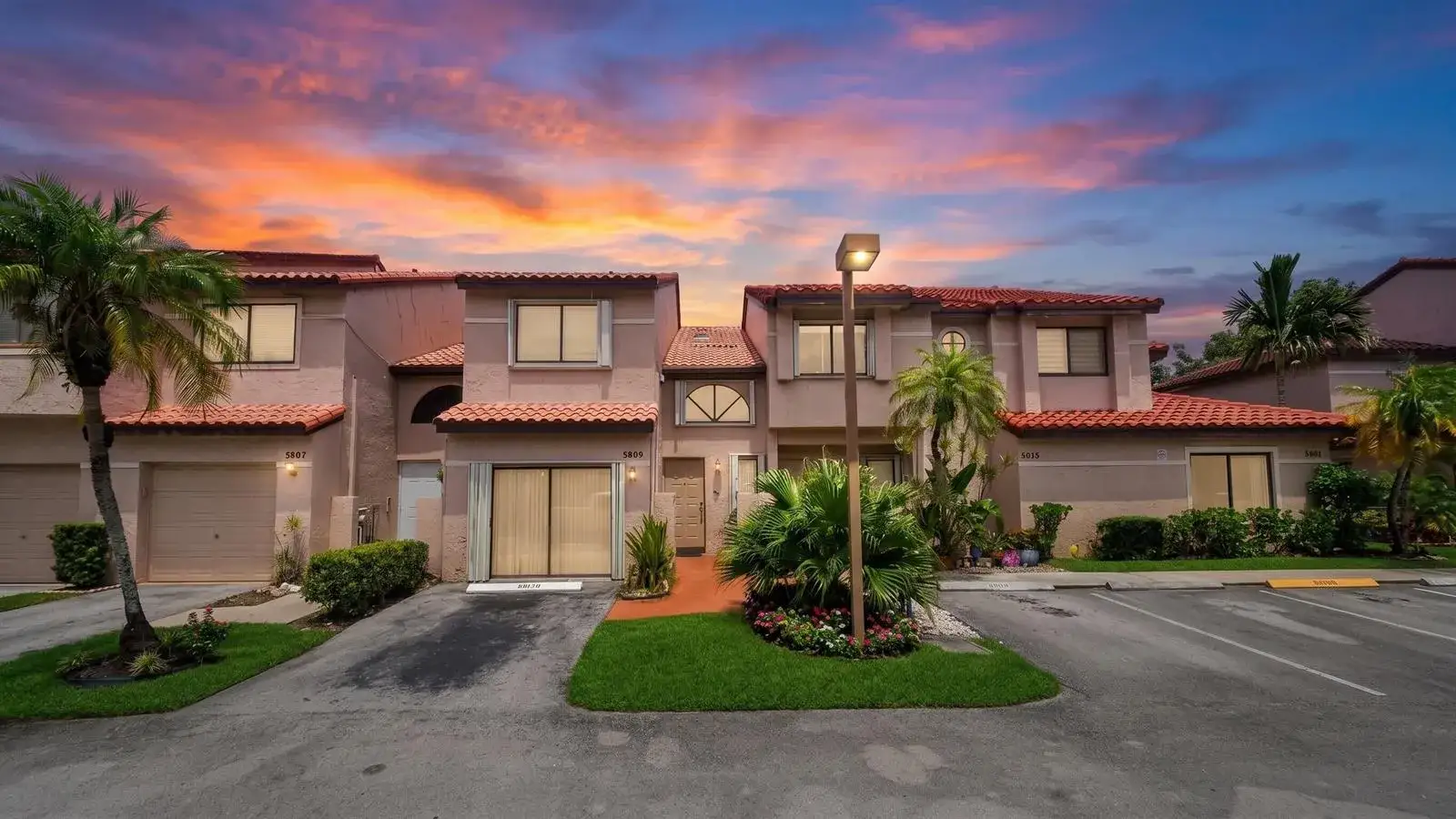 3605 INVERRARY Boulevard W, Lauderhill FL 33319