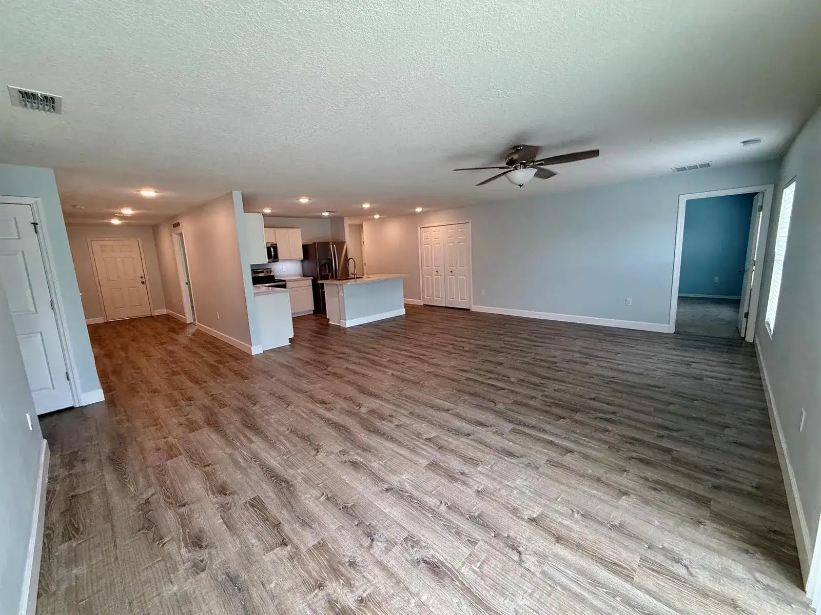 692 SW Hamberland Avenue, Port St. Lucie FL 34953 photo 5