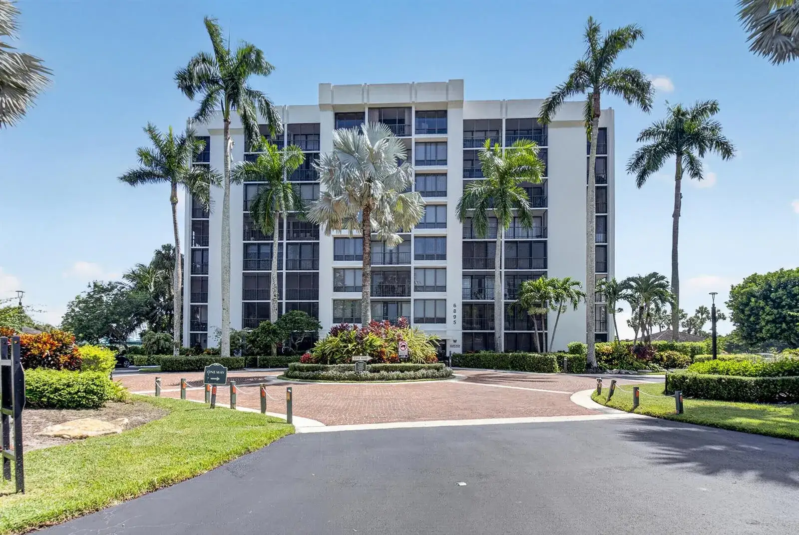6895 WILLOW WOOD Drive # 1066, Boca Raton FL 33434