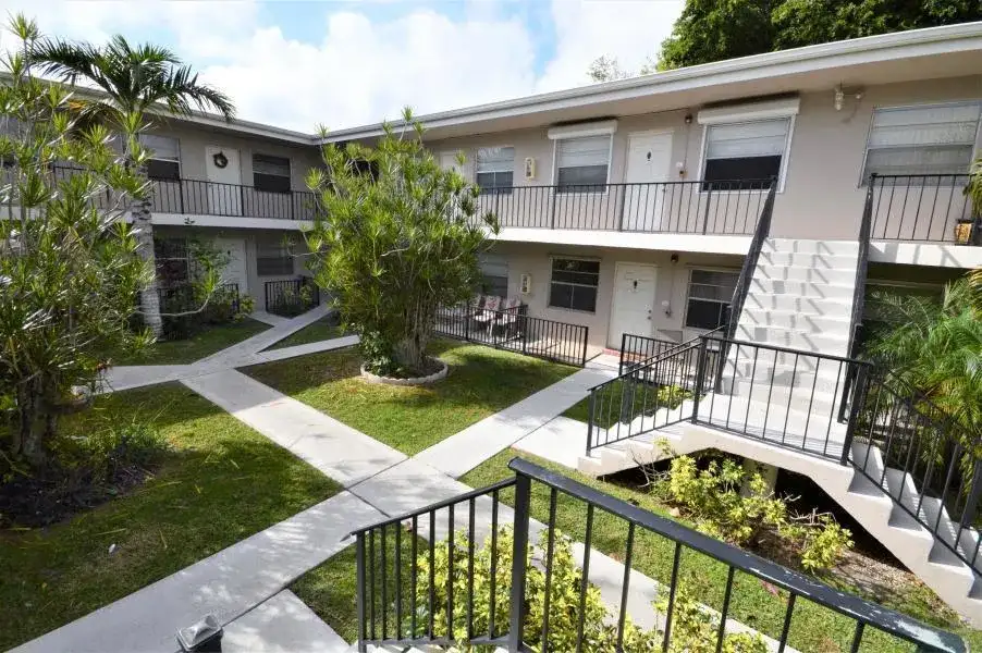 1250 Old Boynton Road # 317, Boynton Beach FL 33426 photo 2