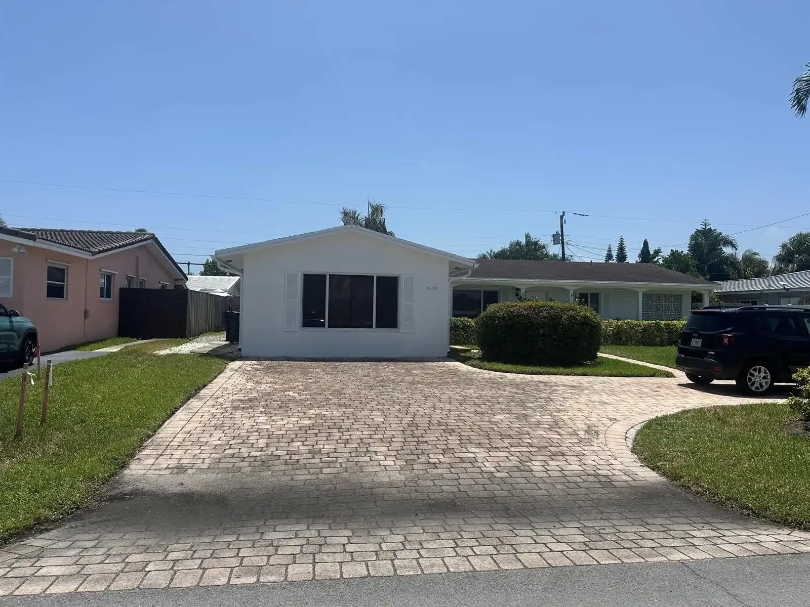 1632 NE 56th Court, Fort Lauderdale FL 33334