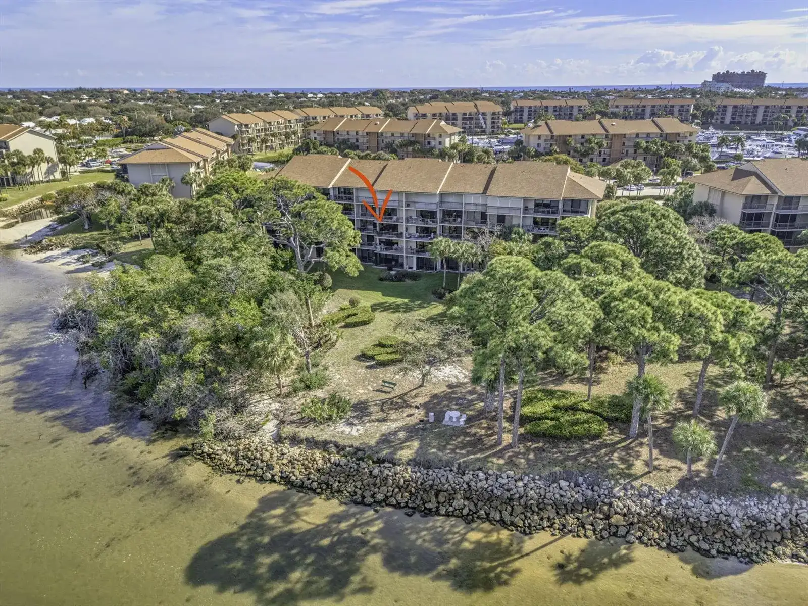 1901 MARINA ISLE Way # 304, Jupiter FL 33477 photo 4