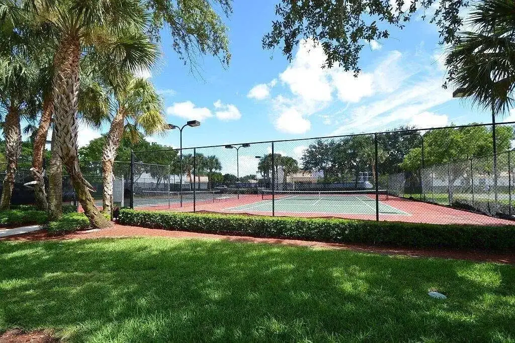 3534 Danbury Court, Boynton Beach FL 33436 photo 2