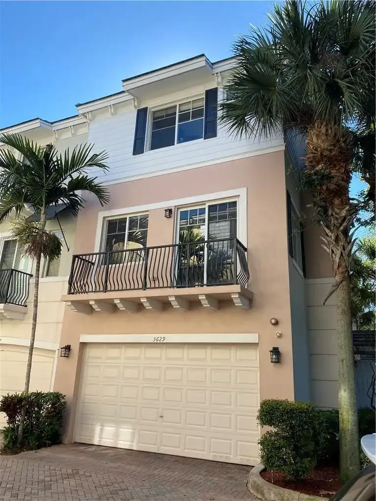 3629 NW 5th Terrace, Boca Raton FL 33431