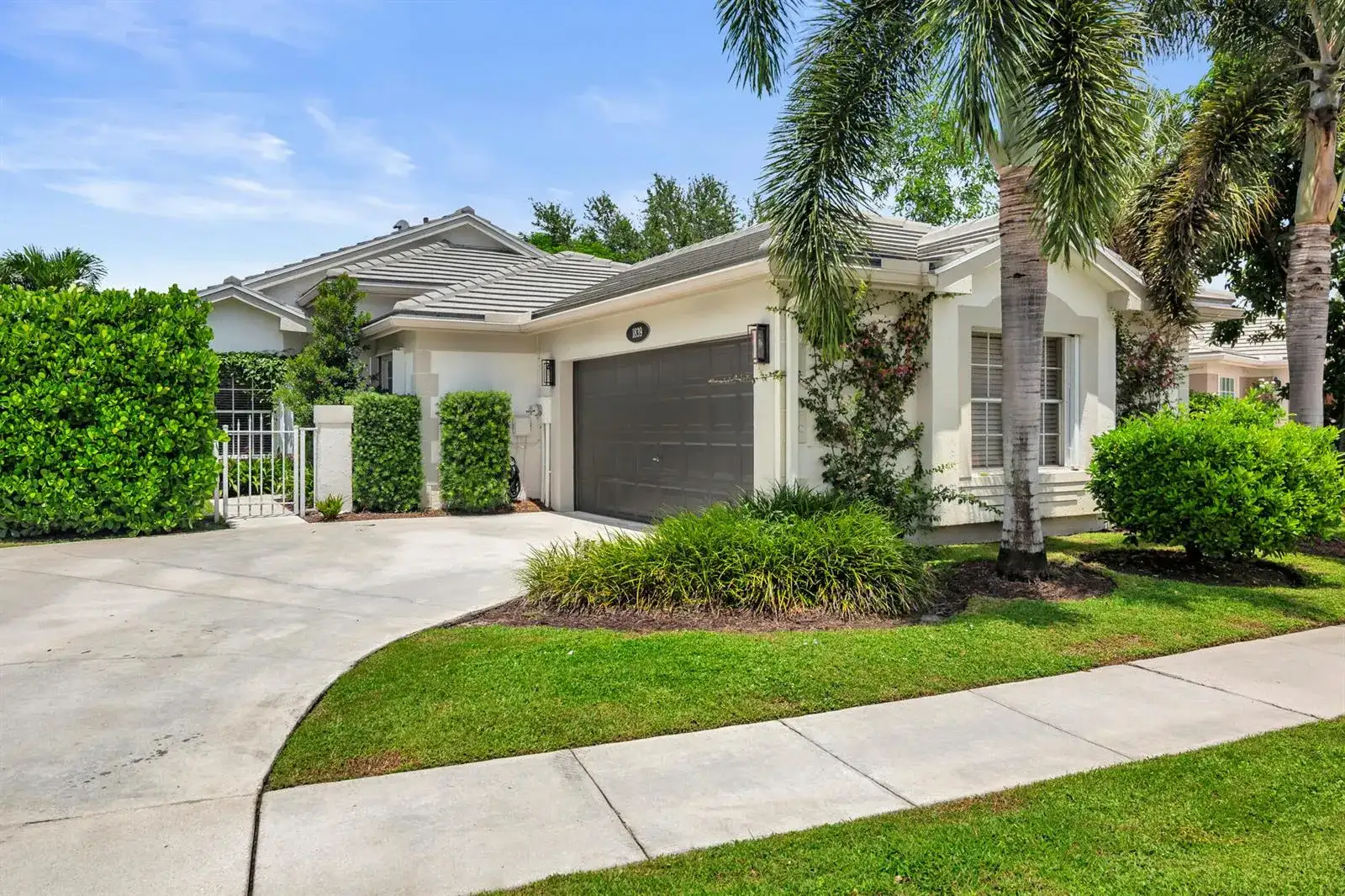 1839 S Club Drive, Wellington FL 33414 photo 3