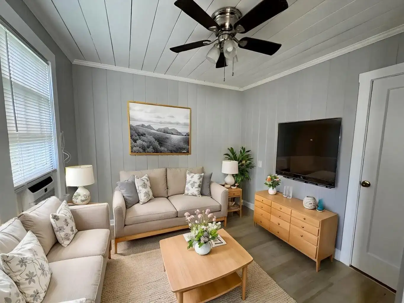 200 Park Avenue # 5, Lake Park FL 33403