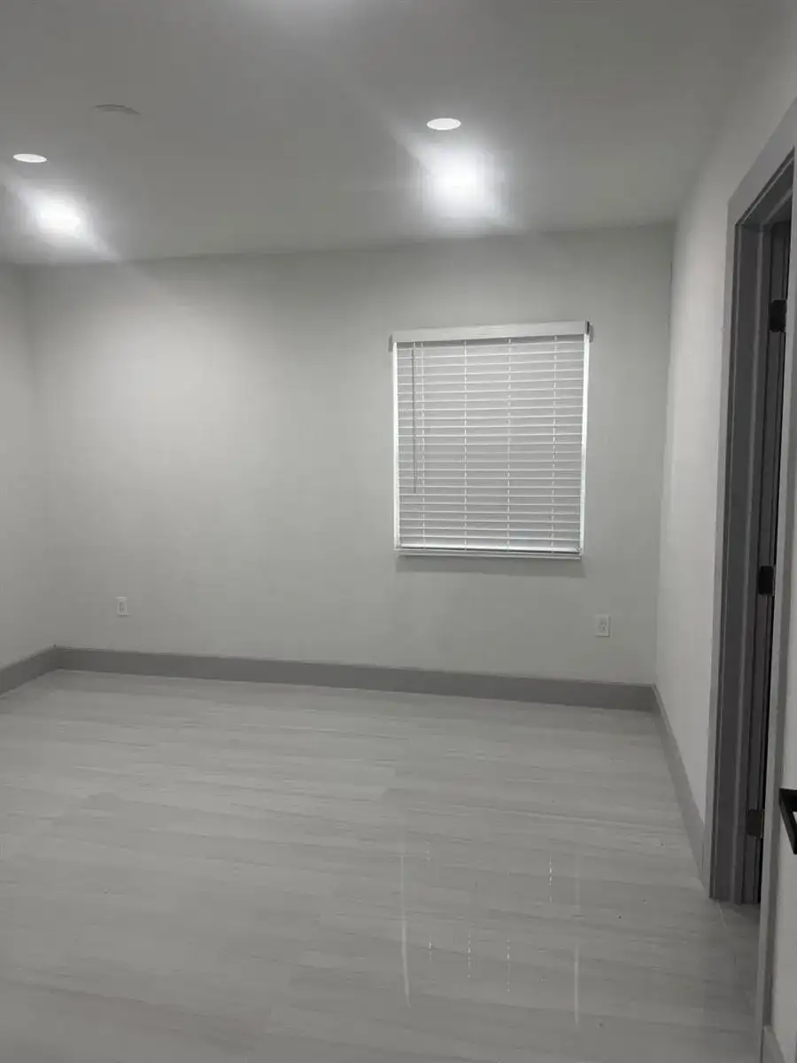 405 N E Street, Lake Worth FL 33460 photo 2