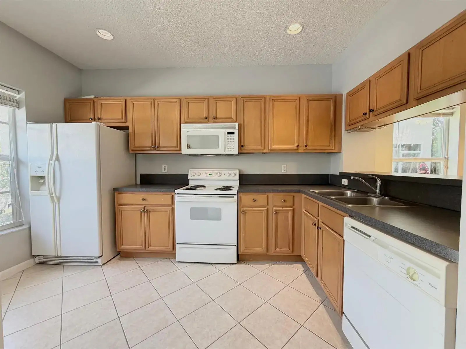 5035 Palmbrooke Circle, West Palm Beach FL 33417 photo 2