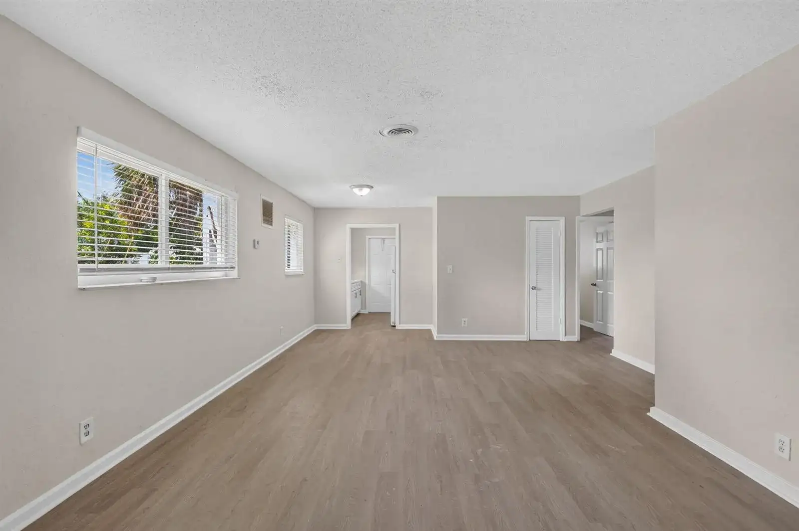 2961 NE 7th Avenue # B, Pompano Beach FL 33064 photo 4