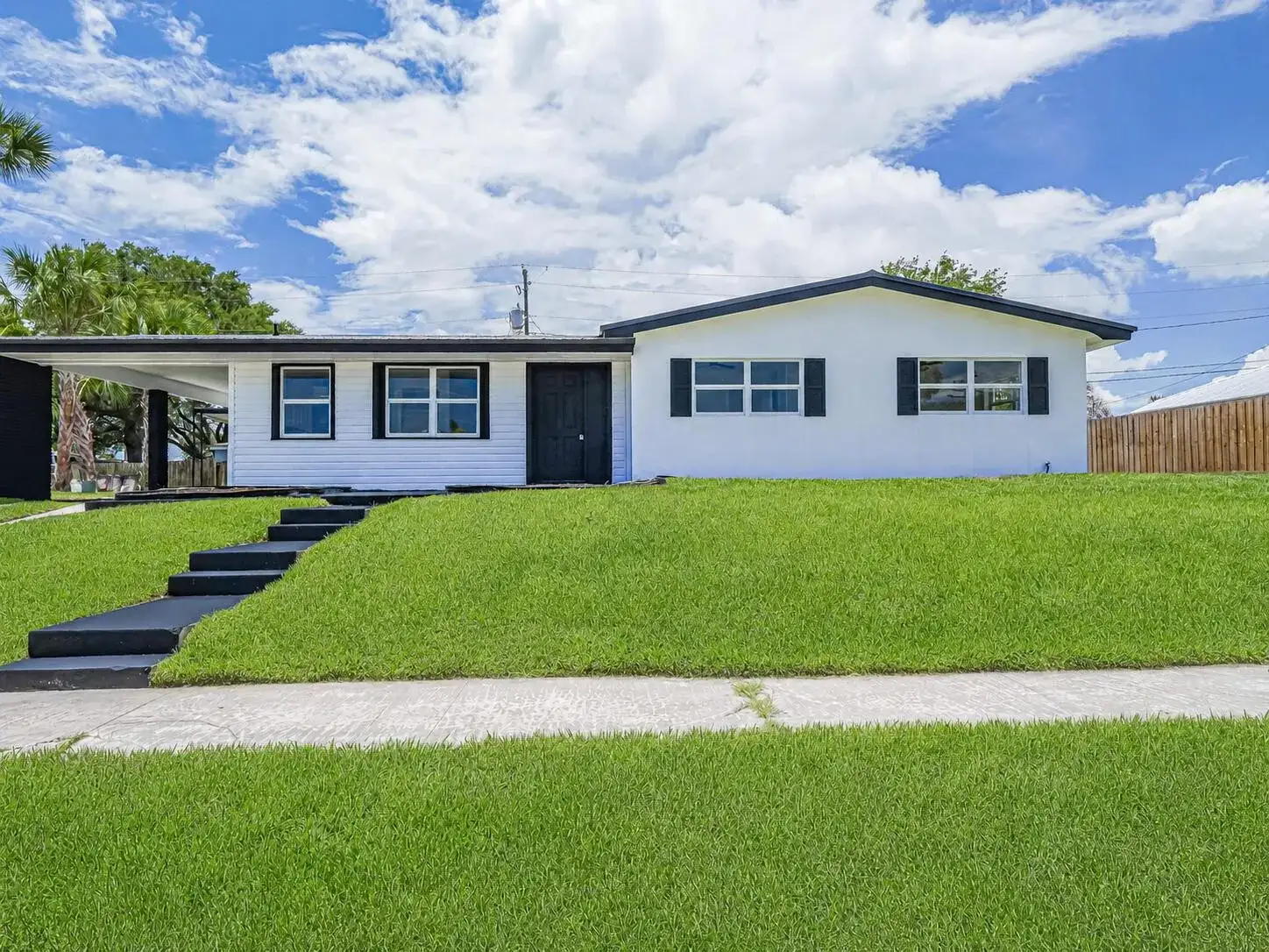 375 Manly Avenue, Sebastian FL 32958 photo 2