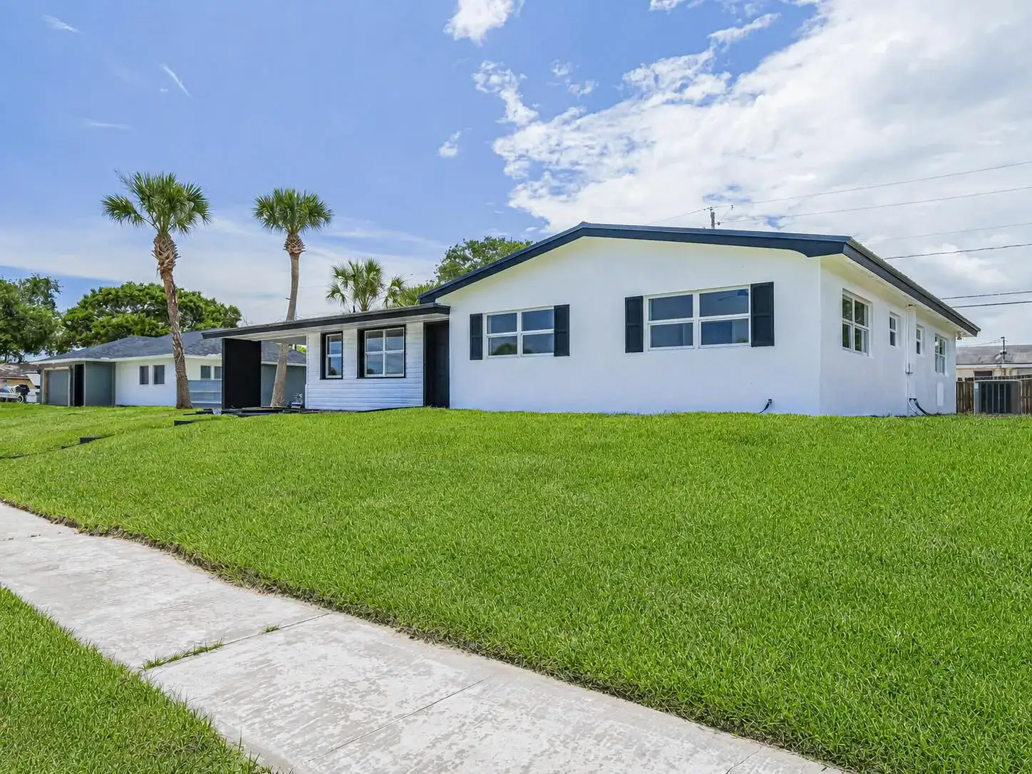 375 Manly Avenue, Sebastian FL 32958 photo 3