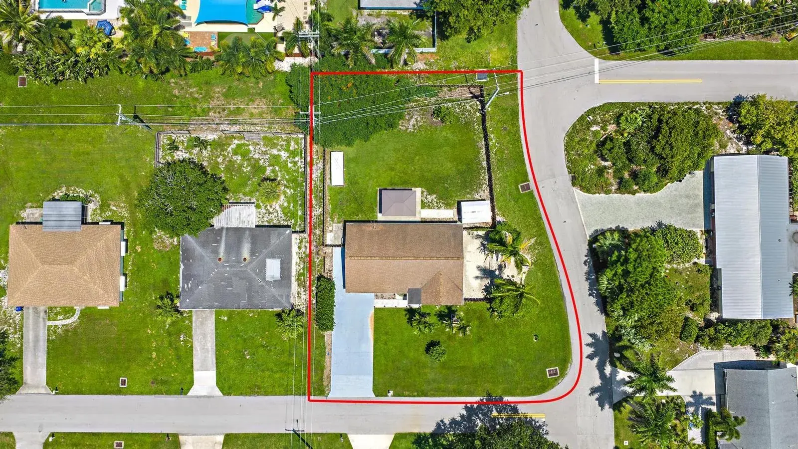 1 WINDSOR Road W, Jupiter FL 33469